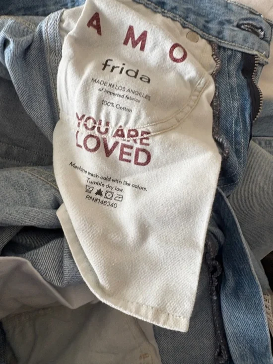 AMO Frida Wide Leg Jeans - Picture 13 of 13